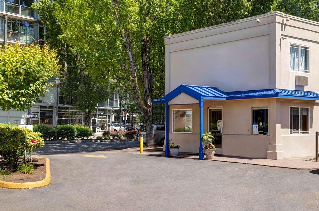Motel 6 Portland Downtown - Convention Center Luaran gambar